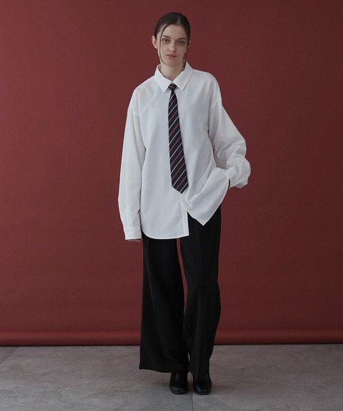 LUCY(ルーシー)の「LUCY/タイ付きロングスリーブシャツ(シャツ/ブラウス・メンズ・ホワイト/ブラック・MEDIUM/LARGE)」の4枚目の写真