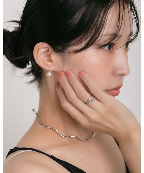 ChooMia(チュミア)の「1粒淡水パールフックピアス(ピアス(両耳用)・レディース・ゴールド/シルバー・FREE)」の6枚目の写真