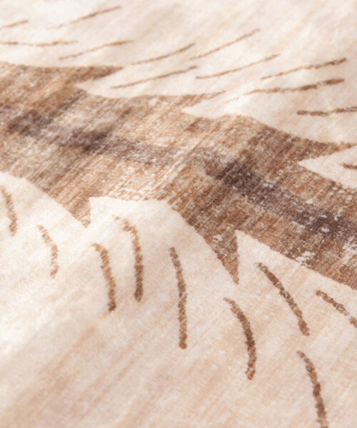 one'sterrace（ワンズテラス）の「プリント マット ライオン（ラグ/マット・レディース・レッド系9・99）」の5枚目の写真