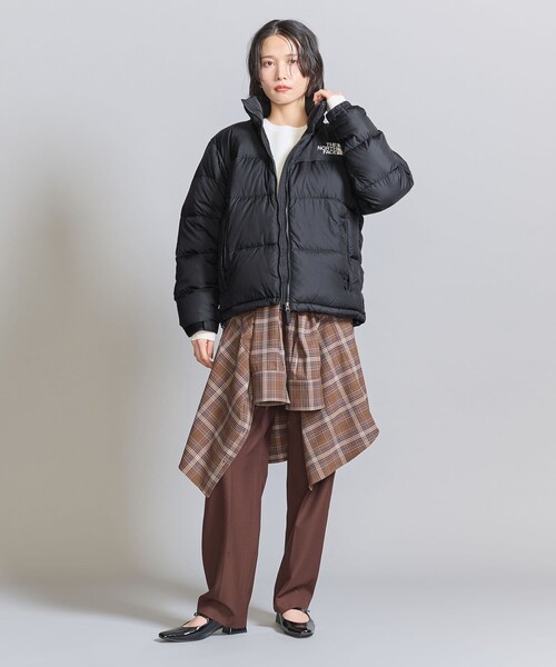 THE NORTH FACE(ザノースフェイス)の「<THE NORTH FACE>NUPTSE ショートヌプシジャケット(ダウンジャケット/コート・レディース・ベージュ/ブラック・L/M)」の8枚目の写真