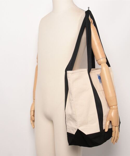 C.E.L.STORE（セルストア）の「MADDEN / メデン ORGANIC CANVAS LARGE TOTE アメリカ製 オーガニックコットン キャンバストートバッグ ラージサイズ（トートバッグ・メンズ・ナチュラル・ONE SIZE）」の5枚目の写真