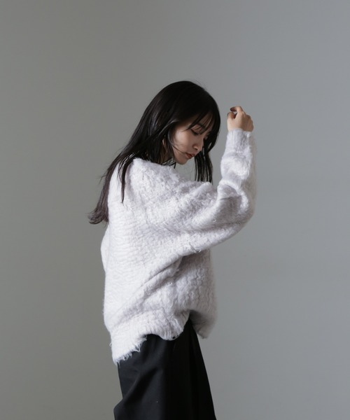 NANO universe（ナノユニバース）の「カール起毛クルーネックニット（ニット/セーター・レディース・ピンク/グレー系その他4/チャコール・FREE）」の6枚目の写真