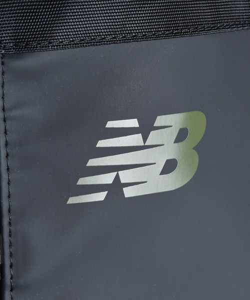 NEW BALANCE(ニューバランス)の「トップローディングバックパック20L(バックパック/リュック・メンズ・ブラック/グリーン系カモフラージュ/ブラック×ホワイト・ONE SIZE)」の19枚目の写真