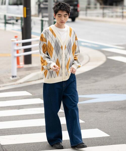 WEGO(ウィゴー)の「WEGO/リラックスフィットパターンカーディガン(カーディガン/ボレロ・メンズ・ブラック/ホワイト系その他2/ホワイト/ネイビー・MEDIUM/LARGE)」の18枚目の写真