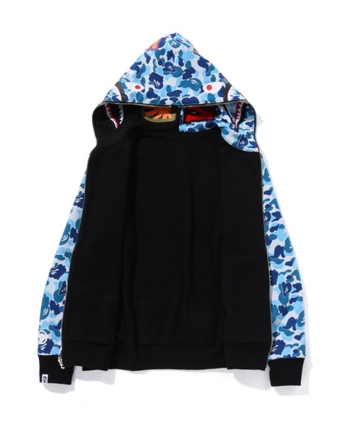 A BATHING APE（アベイシングエイプ）の「ABC CAMO REVERSIBLE SHARK