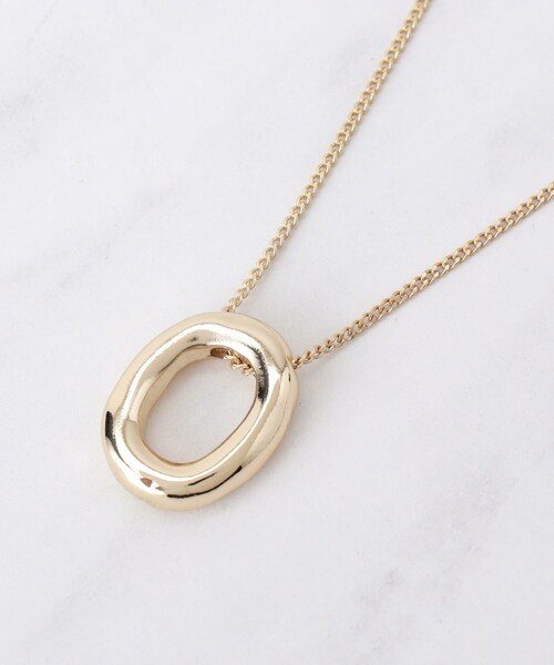 INDIVI（インディヴィ）の「【サイズフリー調整】ワントップデザインバリエネックレス（ネックレス・レディース・ゴールド/シルバー系5/シルバー/ゴールド系5・00）」の3枚目の写真