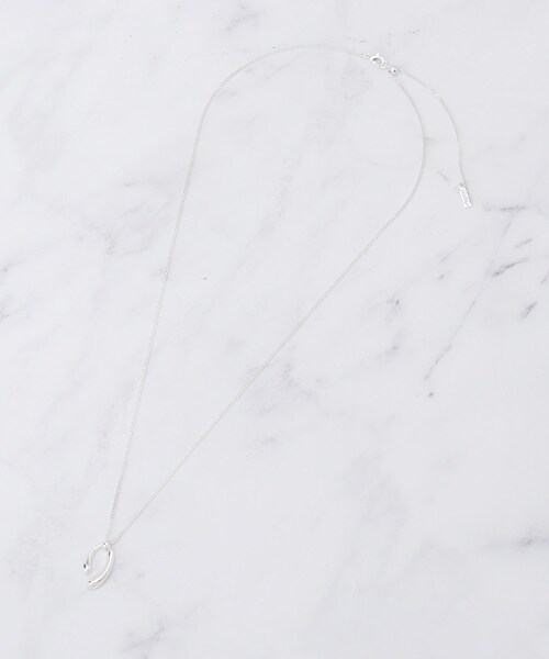 INDIVI（インディヴィ）の「【サイズフリー調整】ワントップデザインバリエネックレス（ネックレス・レディース・ゴールド/シルバー系5/シルバー/ゴールド系5・00）」の10枚目の写真