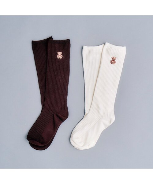 apres les cours(アプレレクール)の「tinybear ロゴ刺繍ハイソックス(ソックス/靴下・キッズ・ブラウン/アイボリー・21/18/15 /12)」の9枚目の写真