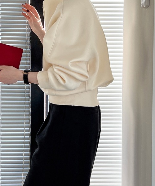 SUWDEE(スーディー)の「half zip sweat pullover(スウェット・レディース・アイボリー/グレイッシュベージュ/グレー・FREE)」の6枚目の写真