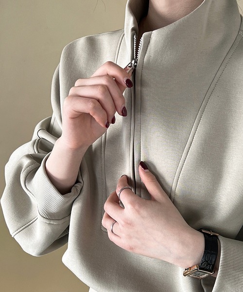 SUWDEE(スーディー)の「half zip sweat pullover(スウェット・レディース・アイボリー/グレイッシュベージュ/グレー・FREE)」の15枚目の写真