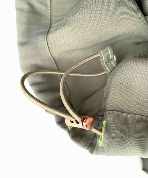 Q（キュー）の「カーゴワイドパンツ（カーゴパンツ・レディース・オリーブ/ネイビー・MEDIUM）」の10枚目の写真