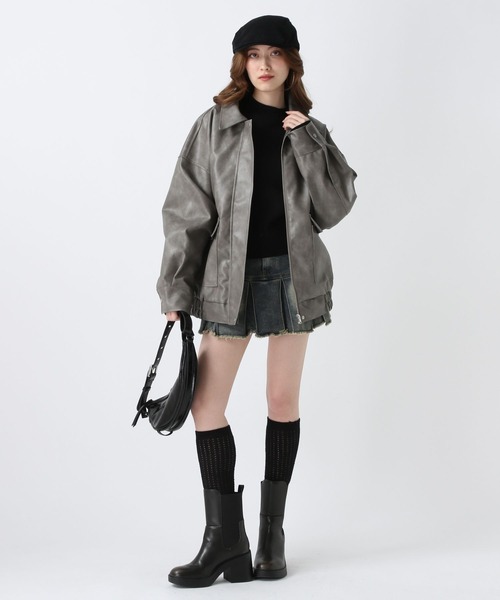 FOREVER 21（フォーエバー トゥエンティーワン）の「【2025SS】ヴィンテージライクフェイクレザービッグブルゾン（ブルゾン・レディース・グレー/ブラック/ブラウン/ナチュラル・FREE）」の16枚目の写真