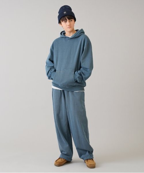 GLAZOS(グラソス)の「【大人向けサイズあり】裏毛・ピグメント加工刺繍ロゴパーカー(パーカー・キッズ・グリーン/チャコールグレー/ブルー・S/LL/L/M)」の16枚目の写真