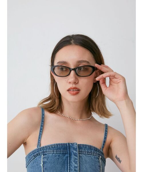 Ungrid（アングリッド）の「オーバルフレームサングラス（サングラス・レディース・ブラウン/ブラック・FREE）」の12枚目の写真