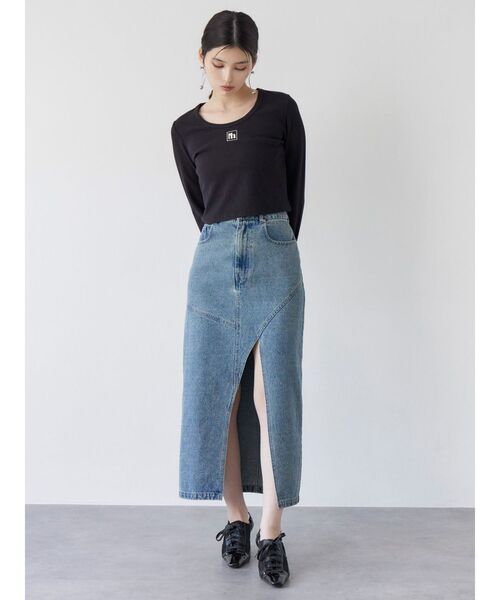 MURUA（ムルーア）の「マークロゴクロップドトップス（Tシャツ/カットソー・レディース・ブラック/グレー/ホワイト/ピンク/ネイビー・FREE）」の13枚目の写真