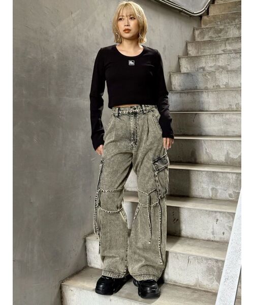 MURUA（ムルーア）の「マークロゴクロップドトップス（Tシャツ/カットソー・レディース・ブラック/グレー/ホワイト/ピンク/ネイビー・FREE）」の15枚目の写真