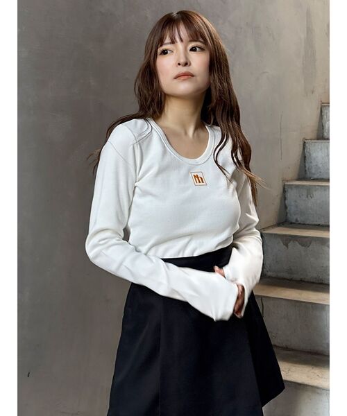 MURUA（ムルーア）の「マークロゴクロップドトップス（Tシャツ/カットソー・レディース・ブラック/グレー/ホワイト/ピンク/ネイビー・FREE）」の22枚目の写真