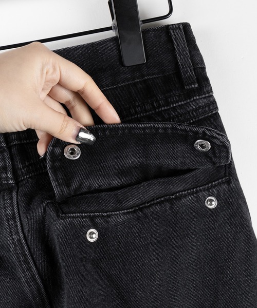 me+em select(ミームセレクト)の「【 4size 】カーゴプリーツブラックヴィンテージワイドデニム /cargo pleated black vintage wide denim(デニムパンツ・レディース・ブラック・X-LARGE/LARGE/MEDIUM/SMALL)」の21枚目の写真