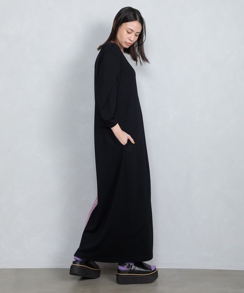 MARECHAL TERRE（マルシャルテル）の「サイドプリーツワンピース（ワンピース・レディース・グレー/ブラック/グレイッシュベージュ/ライトブルー・MEDIUM）」の7枚目の写真