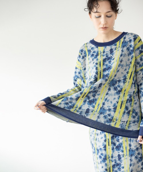 OSMOSIS（オズモーシス）の「ジャガードニットプルオーバー（ニット/セーター・レディース・ベージュ/グレイッシュベージュ/ネイビー・ONE SIZE）」の7枚目の写真