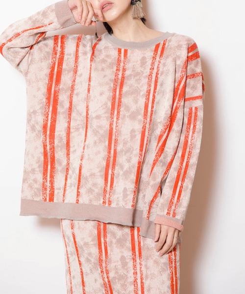 OSMOSIS（オズモーシス）の「ジャガードニットプルオーバー（ニット/セーター・レディース・ベージュ/グレイッシュベージュ/ネイビー・ONE SIZE）」の18枚目の写真