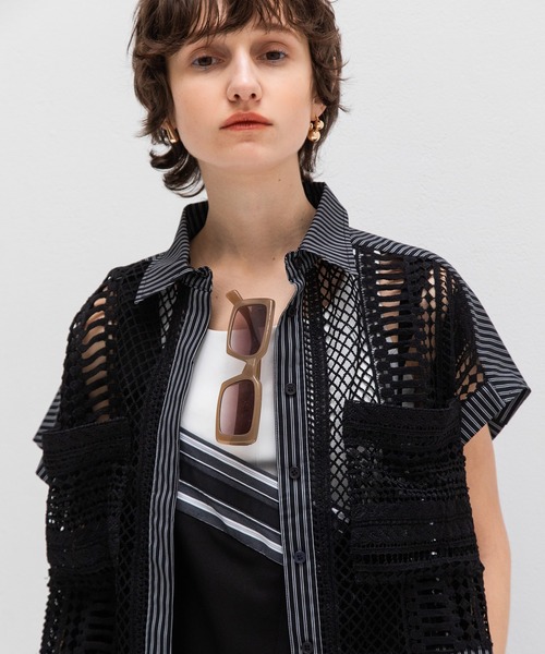 AULA AILA（アウラアイラ）の「レースストライプコンビネーションシャツ（シャツ/ブラウス・レディース・ネイビー/ホワイト/ブラック・0）」の14枚目の写真