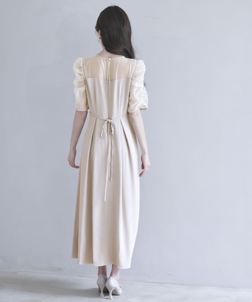SAISON DE PAPILLON(セゾンドパピヨン)の「異素材ドッキングビスチェ風ワンピース(ワンピース・レディース・チャコール/ベージュ/ブラック・S/L/M)」の14枚目の写真