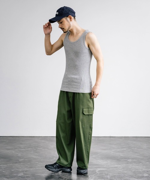 Rocky Monroe(ロッキーモンロー)の「Uネックテレコ素材リブタンクトップ(タンクトップ・メンズ・ブラック/杢グレー/チャコールグレー/ホワイト/ネイビー/カーキ・L/M/LL)」の21枚目の写真