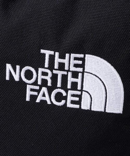 THE NORTH FACE（ザノースフェイス）の「THE NORTH FACE　Boulder Daypack（バックパック/リュック・メンズ・ブラック/カーキ・ONE）」の9枚目の写真