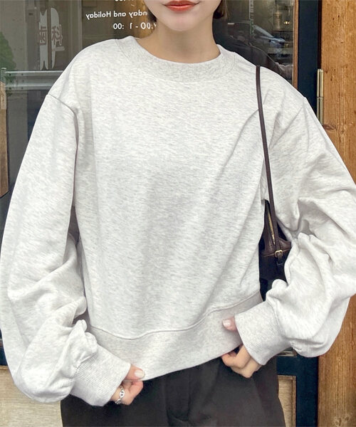 KOBE LETTUCE（コウベレタス）の「[ yuri.さんコラボ ]刺繍入りスウェットトップス（スウェット・レディース・ホワイト系/グレー/グレー系/ブラック/ホワイト/ピンク/ネイビー/ブラウン系/ブラウン/オートミール/アイボリー系/グレー系1/ピンク系/イエロー系・M1/M/M2）」の10枚目の写真