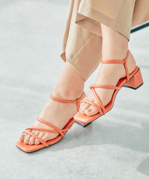 LEPSIM（レプシィム）の「チューブストラップサンダル　323225（サンダル・レディース・ブラック/オレンジ・MEDIUM/LARGE）」の9枚目の写真