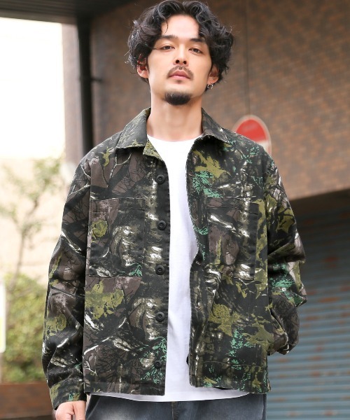 バイオストーンウォッシュ迷彩オープンカラーデニムジャケット