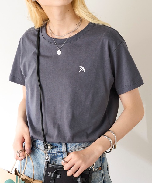 Arnie Arnold Palmer(アーニーアーノルドパーマー)の「【Arnie Arnold Palmer】8051573 天竺ワンポイントTシャツ(Tシャツ/カットソー・レディース・チャコールグレー/オートミール/ネイビー・M/L)」の8枚目の写真