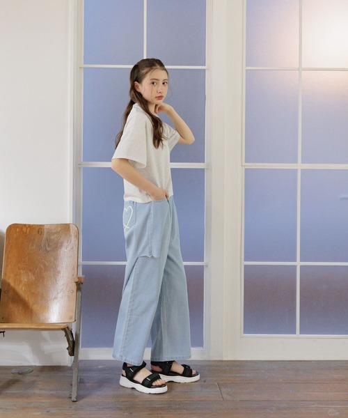 GLOBAL WORK（グローバルワーク）の「アソート厚底サンダル/324586（サンダル・キッズ・オフホワイト/ブラック系9/ブラック系・21cm/20cm/23cm/22cm）」の5枚目の写真