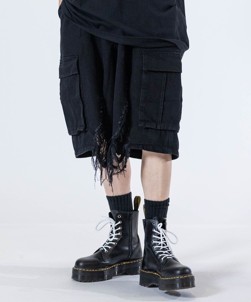 JOHN'S CLOSET（ジョンズクローゼット）の「【13】クラッシュカーゴショーツ（カーゴパンツ・メンズ・ブラック/グレー・LARGE/MEDIUM）」の3枚目の写真