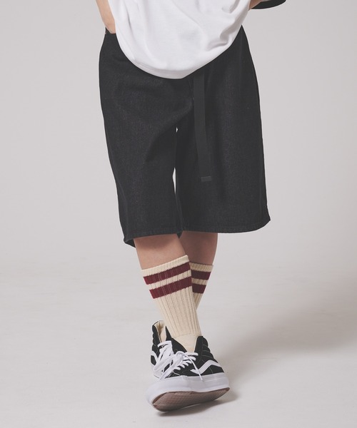 90s 日本製　デニムバギーショーツ　ブラック　7部丈 90's Levi's L2バギーショーツブラックデニムパンツ ジョーツ