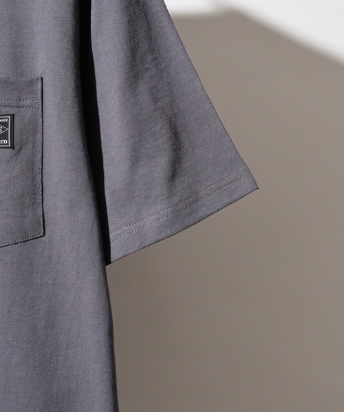 BIG MIKE(ビッグマイク)の「BIGMIKE Sunglasses Pocket Tee サングラスポケット ワイド半袖Tシャツ(Tシャツ/カットソー・メンズ・チャコール/ホワイト/グリーン/ブラック/インディゴブルー・L/M/XL)」の11枚目の写真