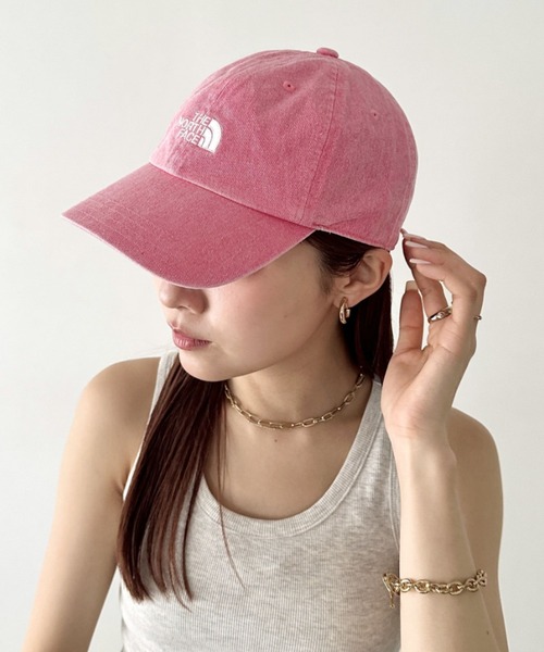 THE NORTH FACE(ザノースフェイス)の「国内未発売 THE NORTH FACE(ザ・ノースフェイス)/ワンポイント ロゴ刺繍 キャップ 帽子/LOGO BALL CAP(キャップ・レディース・ブラック/ピンク/ブルー/グレー/ライトグレー/ベージュ/ブラック系その他/アイボリー・FREE)」の19枚目の写真