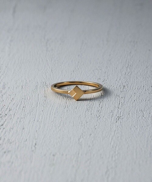 and cloud(アンドクラウド)の「Minimum Square Ring(リング・レディース・イエローゴールド/シルバー/ブラック・13号/11号/9号/15号)」の3枚目の写真