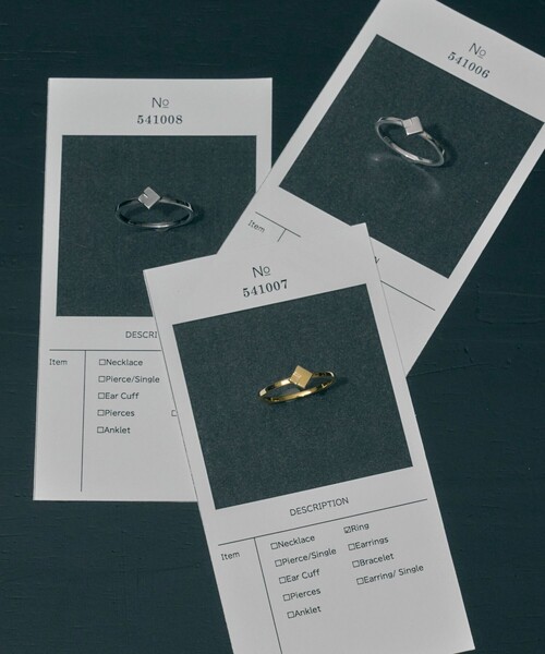 and cloud(アンドクラウド)の「Minimum Square Ring(リング・レディース・イエローゴールド/シルバー/ブラック・13号/11号/9号/15号)」の1枚目の写真