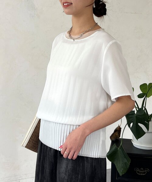 Chez toi（シェトワ）の「スリムプリーツ切替ブラウス（シャツ/ブラウス・レディース・ネイビー/オレンジ/オフホワイト・FREE）」の5枚目の写真