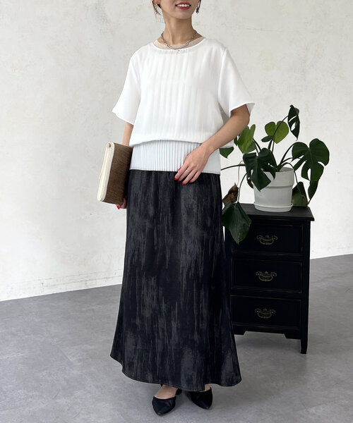 Chez toi（シェトワ）の「スリムプリーツ切替ブラウス（シャツ/ブラウス・レディース・ネイビー/オレンジ/オフホワイト・FREE）」の8枚目の写真