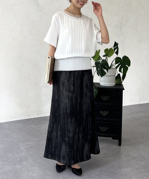 Chez toi（シェトワ）の「スリムプリーツ切替ブラウス（シャツ/ブラウス・レディース・ネイビー/オレンジ/オフホワイト・FREE）」の9枚目の写真