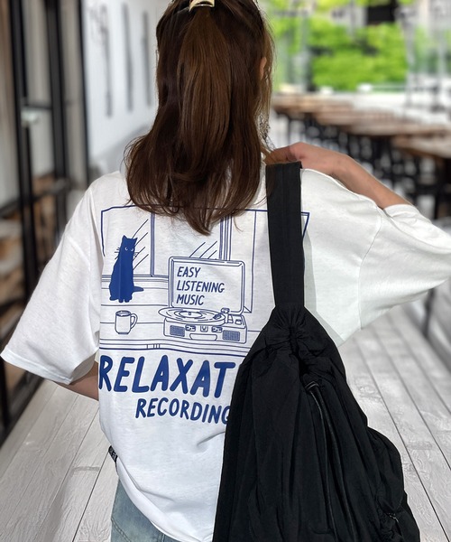 ITZAVIBE★韓国★人気★GO  SOCIETY CAT CROP T-SHIRT 半袖T ITZAVIBE☆韓国☆人気☆GO HOME SOCIETY CAT CROP T-SHIRT 半袖T