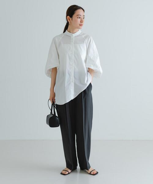 URBAN RESEARCH（アーバンリサーチ）の「イレギュラーヘムスタンドカラーブラウス（シャツ/ブラウス・レディース・オフホワイト/グレー系その他/ブルー系その他・FREE）」の13枚目の写真