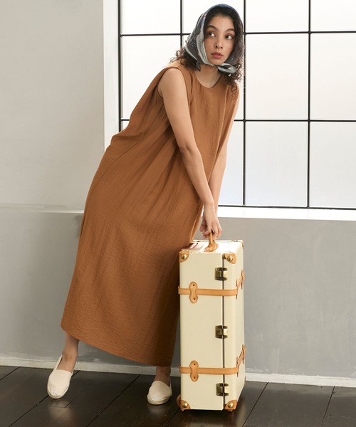 美品✨ドゥロワー　ノースリーブワンピース　チェック　Aライン　バックタック セール】Back design relaxed sleeveless long one-piece