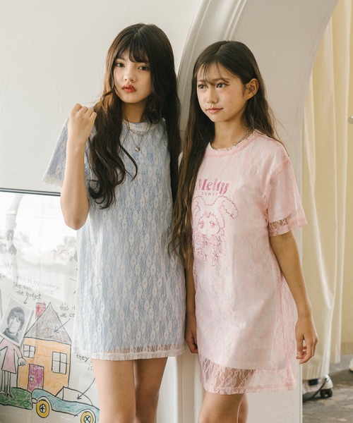URBAN CHERRY(アーバンチェリー)の「【MELTY BUNNY/メルティバニー】レースワンピース+メルバ二プリントワンピース(Tシャツ/カットソー・キッズ・ピンク/ブルー/ホワイト・S/XS/M)」の14枚目の写真
