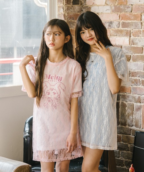 URBAN CHERRY(アーバンチェリー)の「【MELTY BUNNY/メルティバニー】レースワンピース+メルバ二プリントワンピース(Tシャツ/カットソー・キッズ・ピンク/ブルー/ホワイト・S/XS/M)」の17枚目の写真