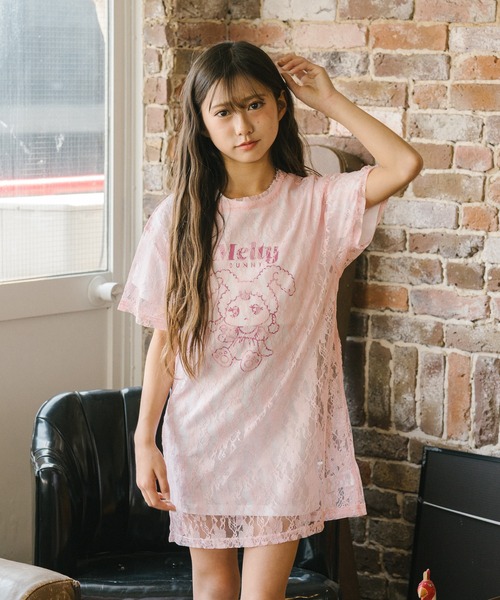 URBAN CHERRY(アーバンチェリー)の「【MELTY BUNNY/メルティバニー】レースワンピース+メルバ二プリントワンピース(Tシャツ/カットソー・キッズ・ピンク/ブルー/ホワイト・S/XS/M)」の21枚目の写真