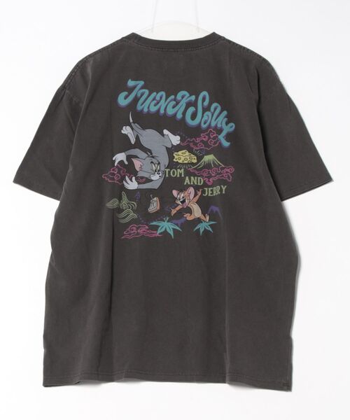 JUNKSOUL(ジャンクソウル)の「JUNK SOUL/TOM&JERRY(トム&ジェリー) スカ風 Tシャツ (M4)(Tシャツ/カットソー・メンズ・ホワイト/チャコールグレー・MEDIUM/X-LARGE/LARGE)」の4枚目の写真